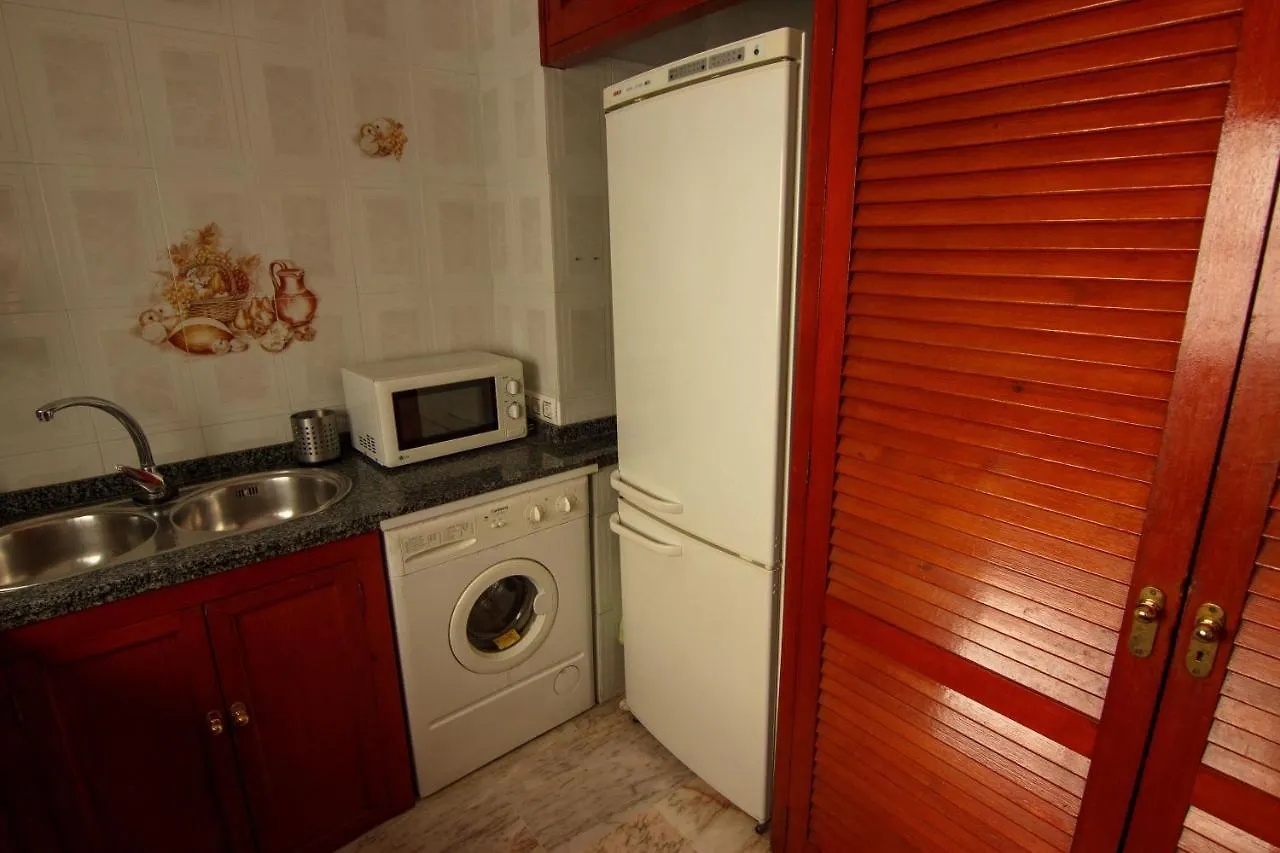 Rentalsevilla Centrico Apartamento Junto Al Guadalquivir Con Parking Coche Mediano 0*, Seville Spain